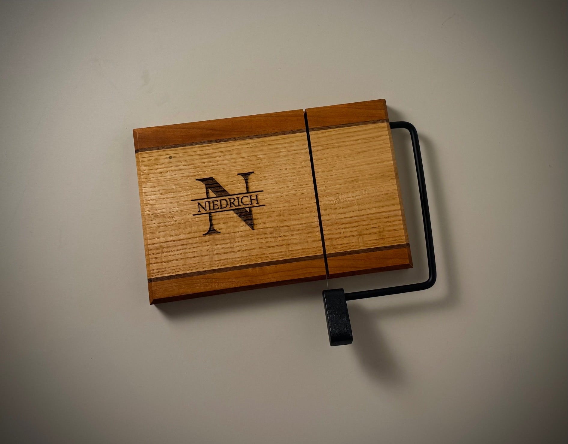 CHEESE SLICERS