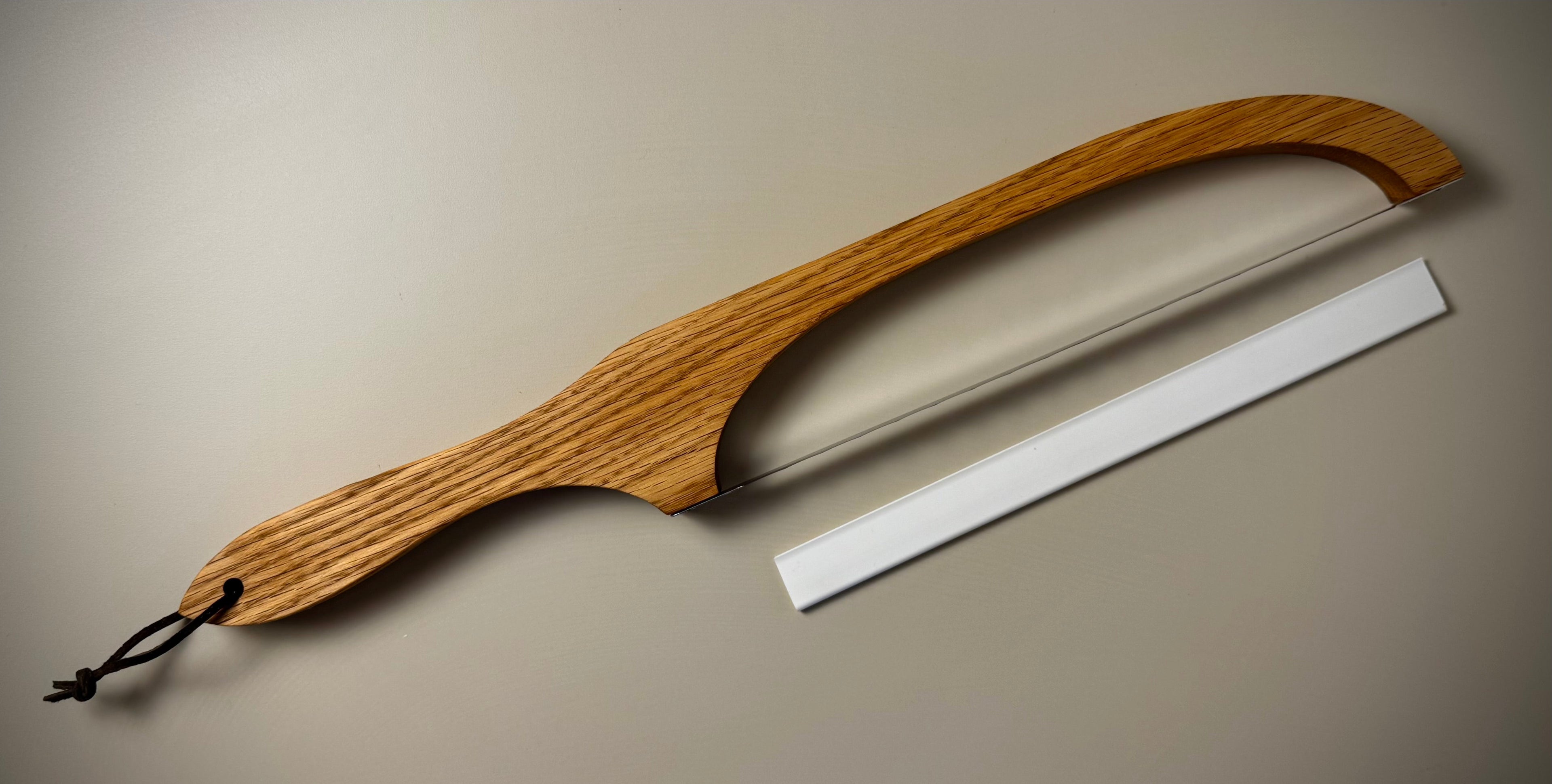Artisan Bread Knife - Oak